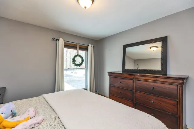 $485,000 | 412 Deerpath Lane, Pembroke, NH 03275