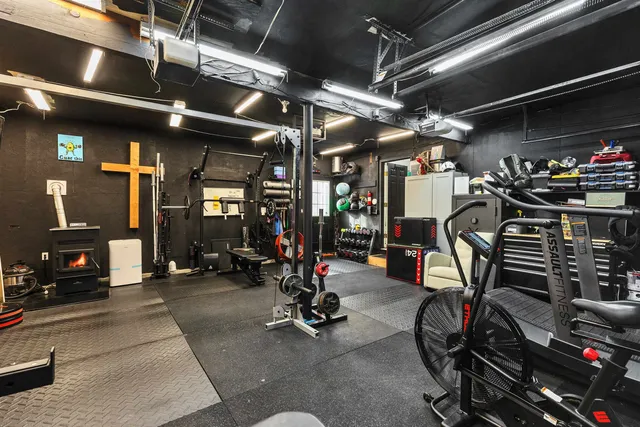 $485,000 | 412 Deerpath Lane, Pembroke, NH 03275