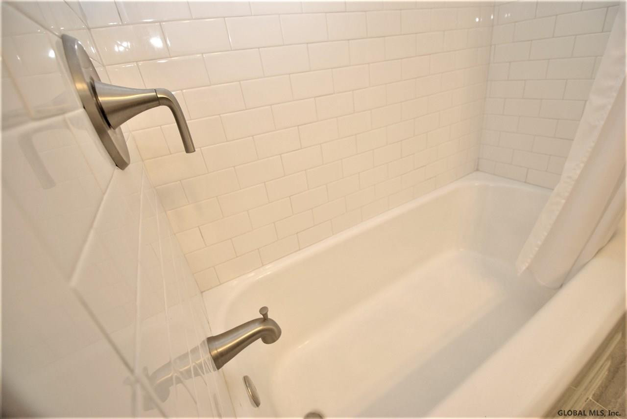 98 Osborne Road Colonie, NY 12205 - Photo 24 of 33 Photo 24