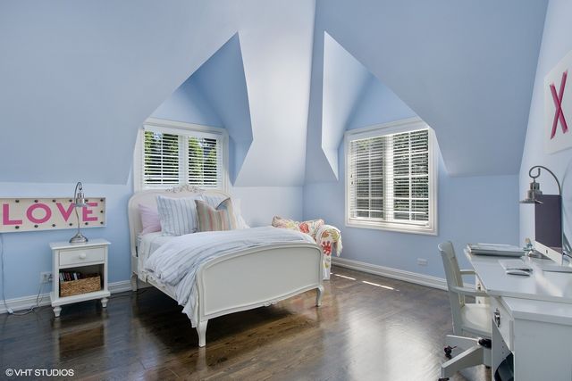 $1,935,763 | 265 Hawthorn Avenue, Glencoe, IL 60022