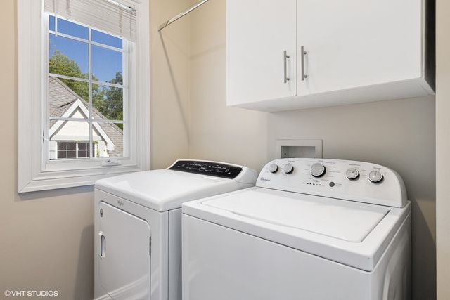 $1,935,763 | 265 Hawthorn Avenue, Glencoe, IL 60022