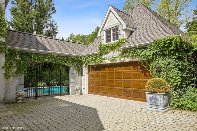 $1,935,763 | 265 Hawthorn Avenue, Glencoe, IL 60022