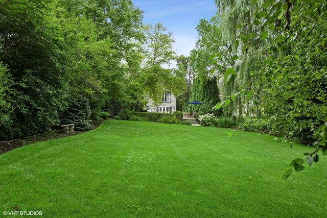 $1,935,763 | 265 Hawthorn Avenue, Glencoe, IL 60022