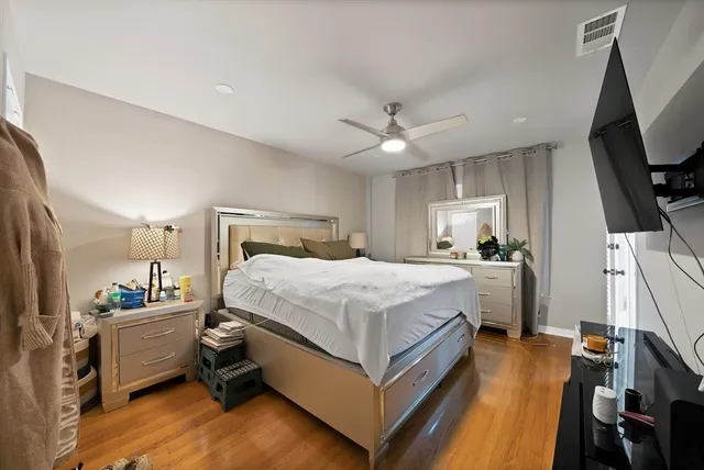 $330,000 | 2510 West Jefferson Boulevard, Dallas, TX 75211