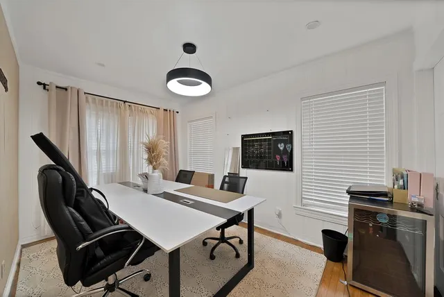 $330,000 | 2510 West Jefferson Boulevard, Dallas, TX 75211