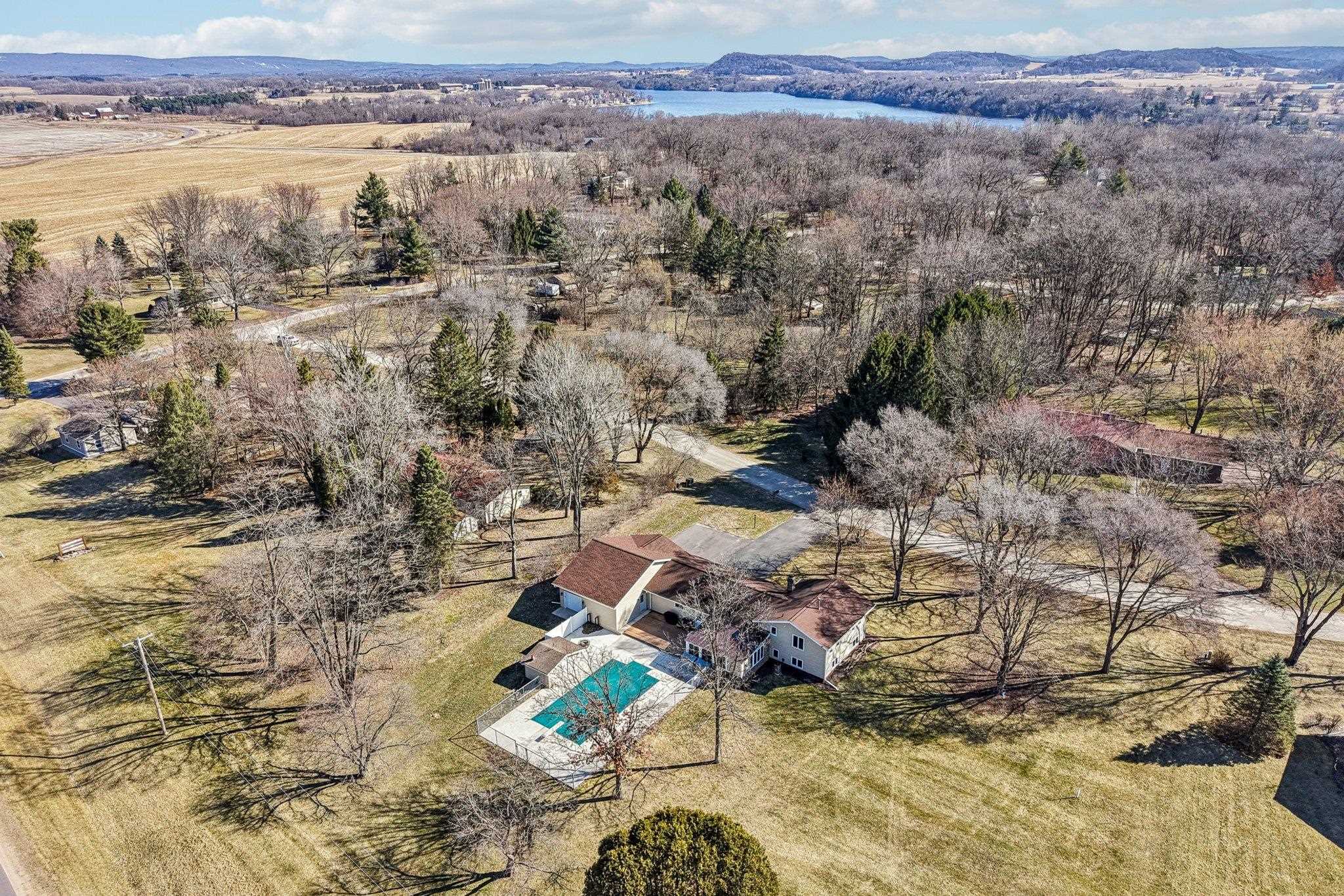 S9061 Meadowdale Road Prairie du Sac, WI 53578 - Photo 63 of 71