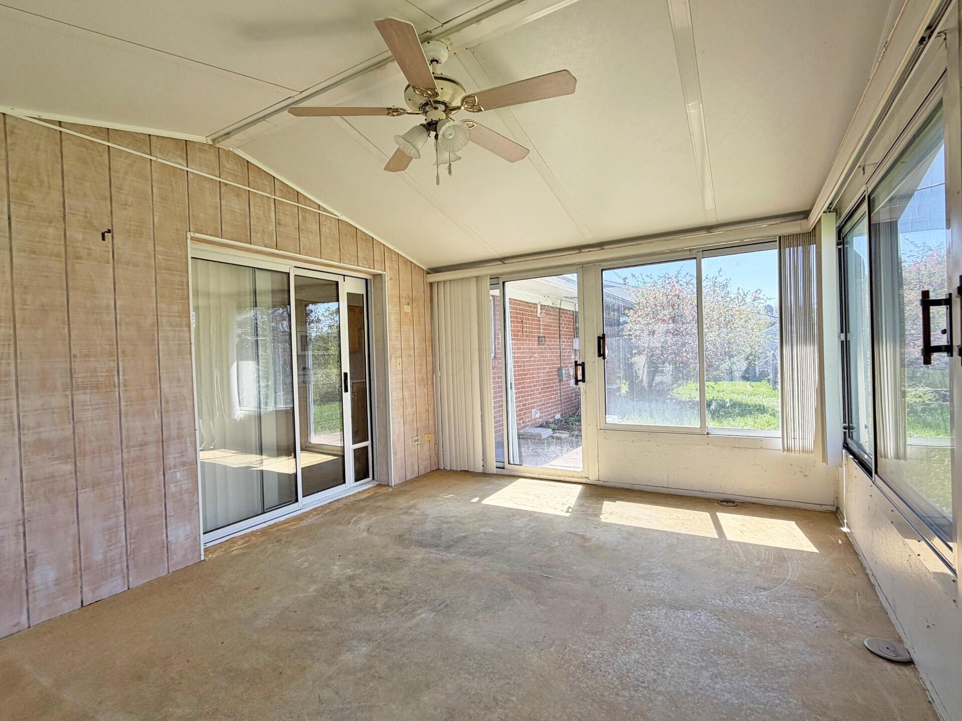 709 Birmingham Road Westerville, OH 43081 - Photo 11 of 14 11-3 Season Room