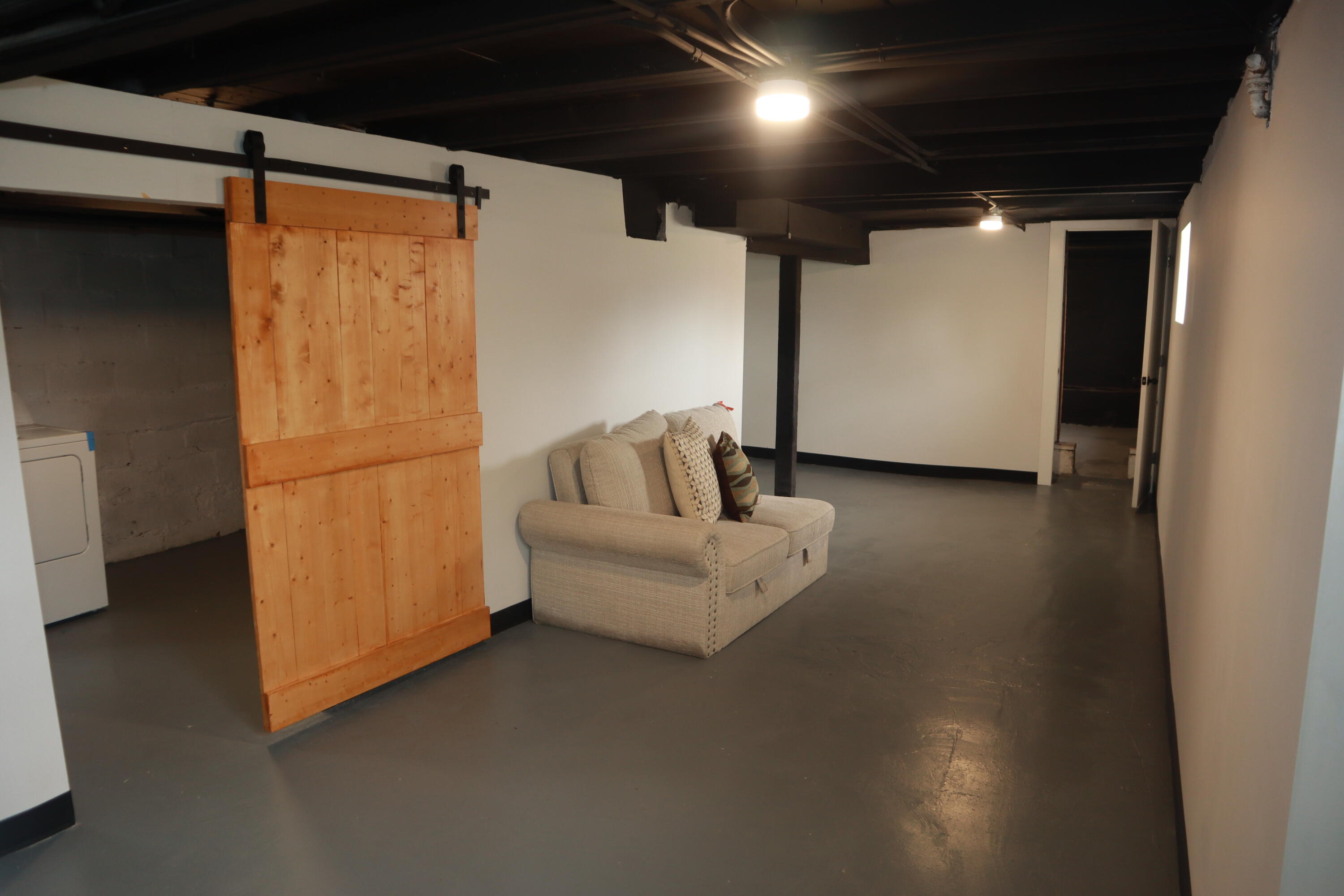 4001 Virginia Street Gary, IN 46409 - Photo 11 of 15 a view of livingroom with furniture