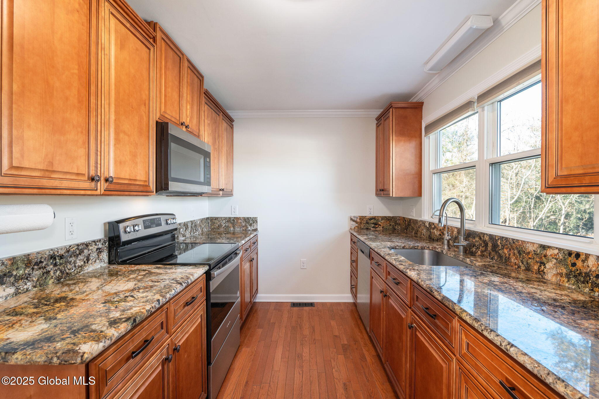112 Charlton Road Ballston, NY 12020 - Photo 9 of 39 12-112CharltonRd_11