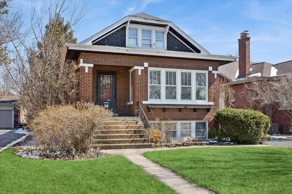 $399,900 | 367 Bartram Road, Riverside, IL 60546