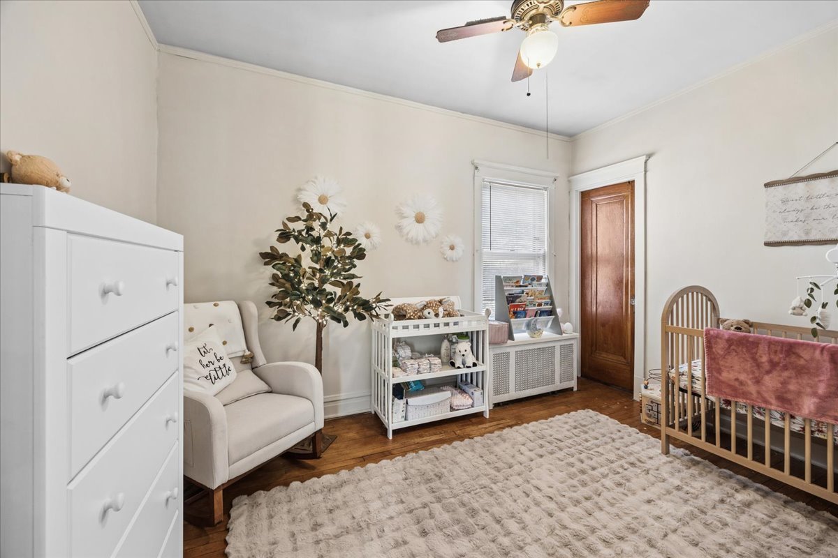 367 Bartram Road Riverside, IL 60546 - Photo 9 of 19 Gallery Image 9