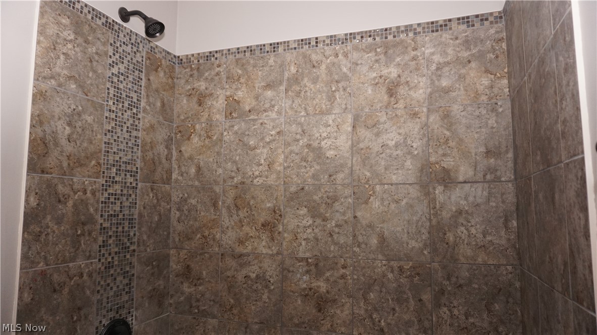 3785 Randolph Road Mogadore, OH 44260 - Photo 15 of 19 Gallery Image 15