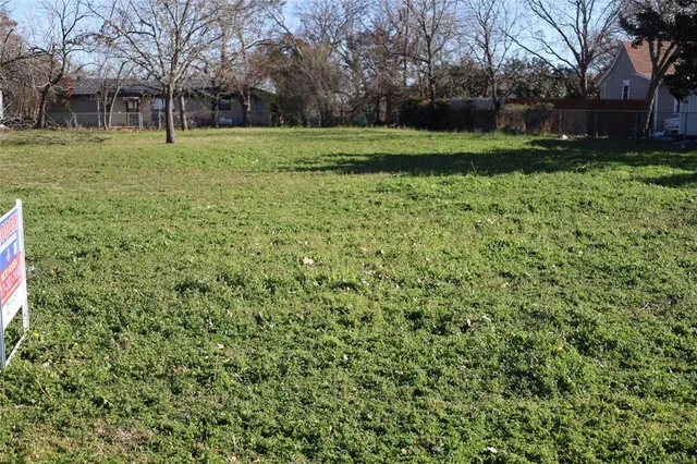 $45,900 | 404 North 5th Street, Godley, TX 76044