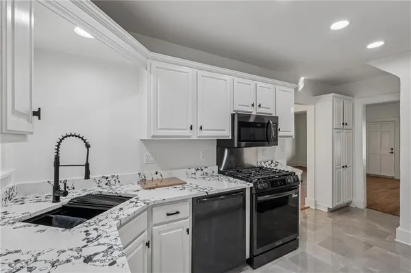 $449,900 | 510 Virginia Avenue, Oakmont, PA 15139