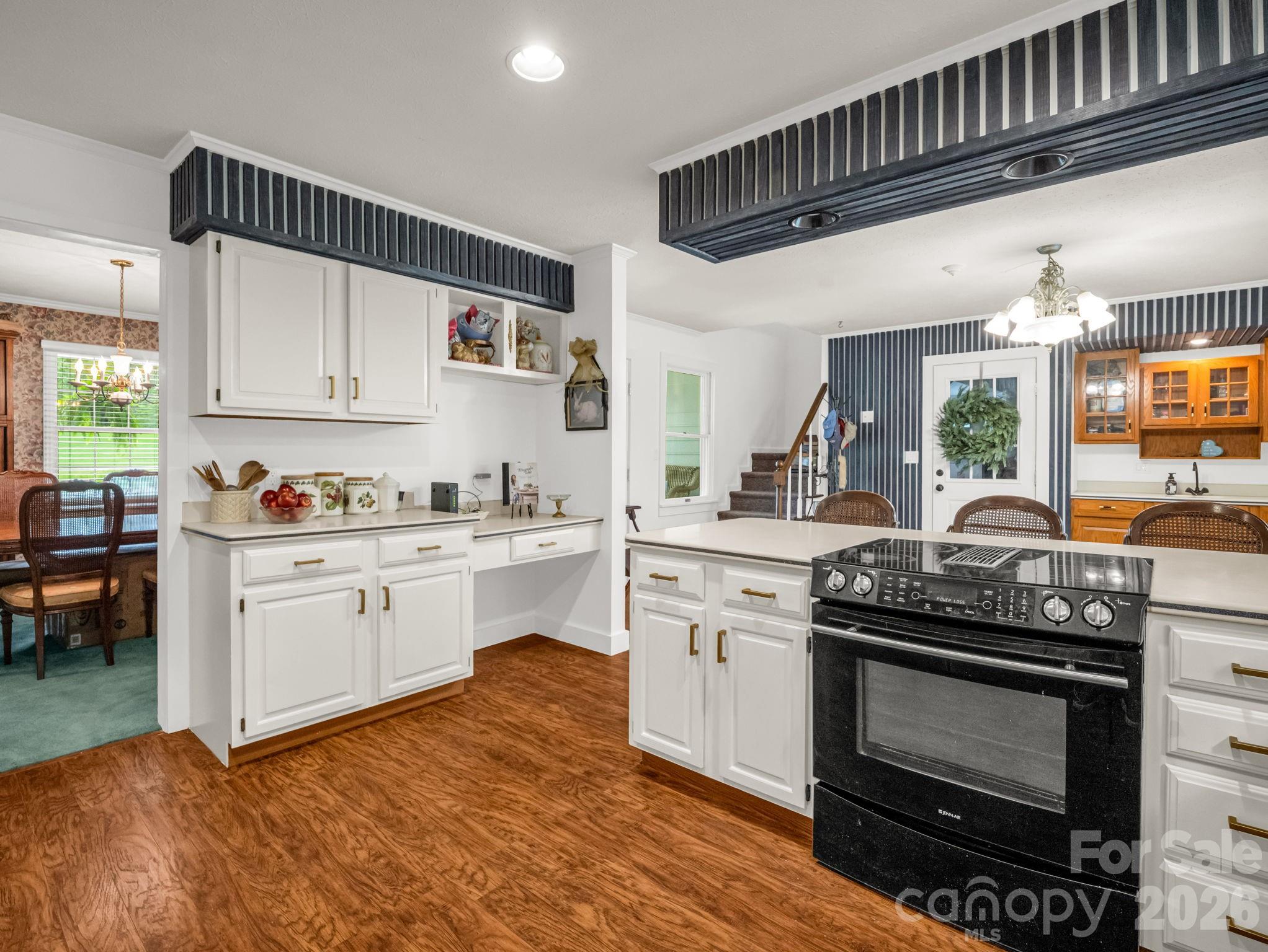 213 Raintree Drive Hendersonville, NC 28791 - Photo 15 of 41