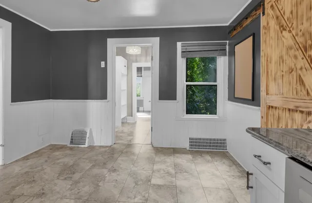 $165,000 | 1212 17th Avenue, Menominee, MI 49858