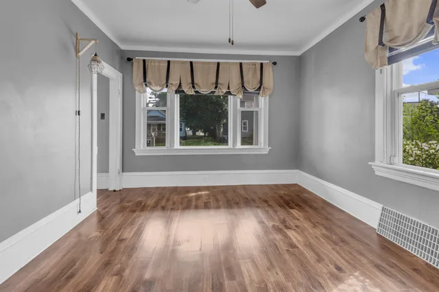 $165,000 | 1212 17th Avenue, Menominee, MI 49858