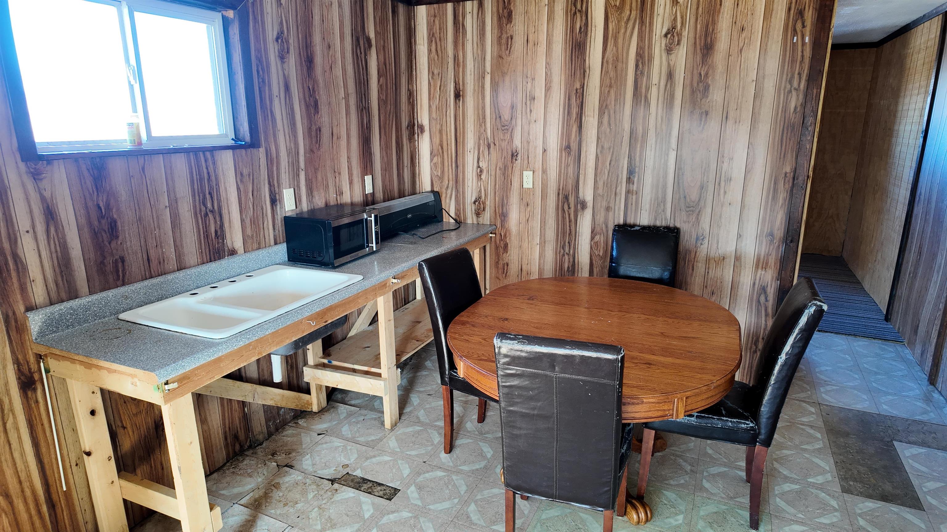 E5121 Lovers Lane Kewaunee, WI 54216 - Photo 13 of 20