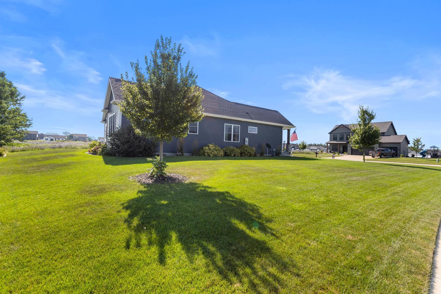 514 Weldon Springs Road Monticello, IL 61856 - Photo 4 of 41 Gallery Image 4