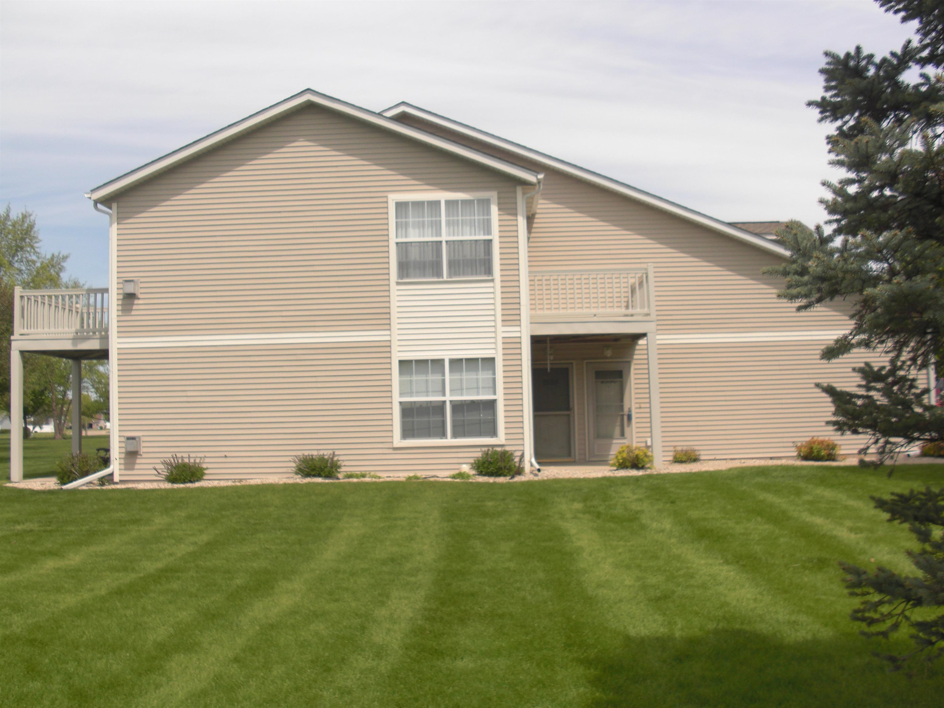 2530 Edgewood Drive Beloit, WI 53511 - Photo 39 of 42