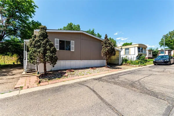 $95,000 | 9850 North Federal Boulevard, Denver, CO 80260
