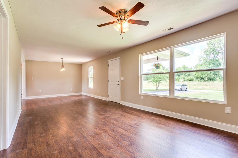 7920 Coppock Road Corryton, TN 37721 - Photo 7 of 38 008160718-2-7920CoppockRdCorrytonTN-SMAL