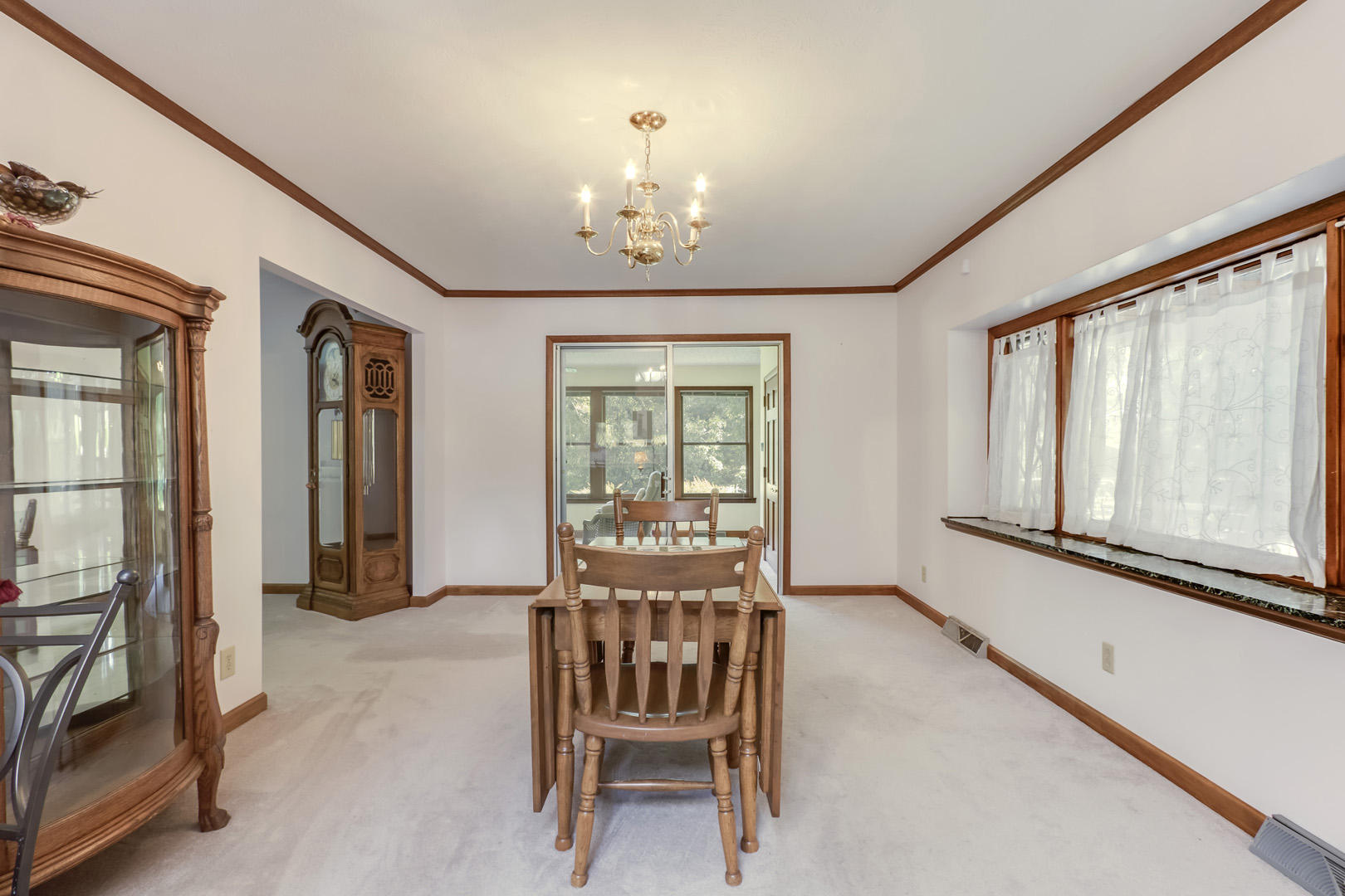 112 West Pawley Road Oak Ridge, TN 37830 - Photo 8 of 40 08_WPawleyRoad_112_Dining02