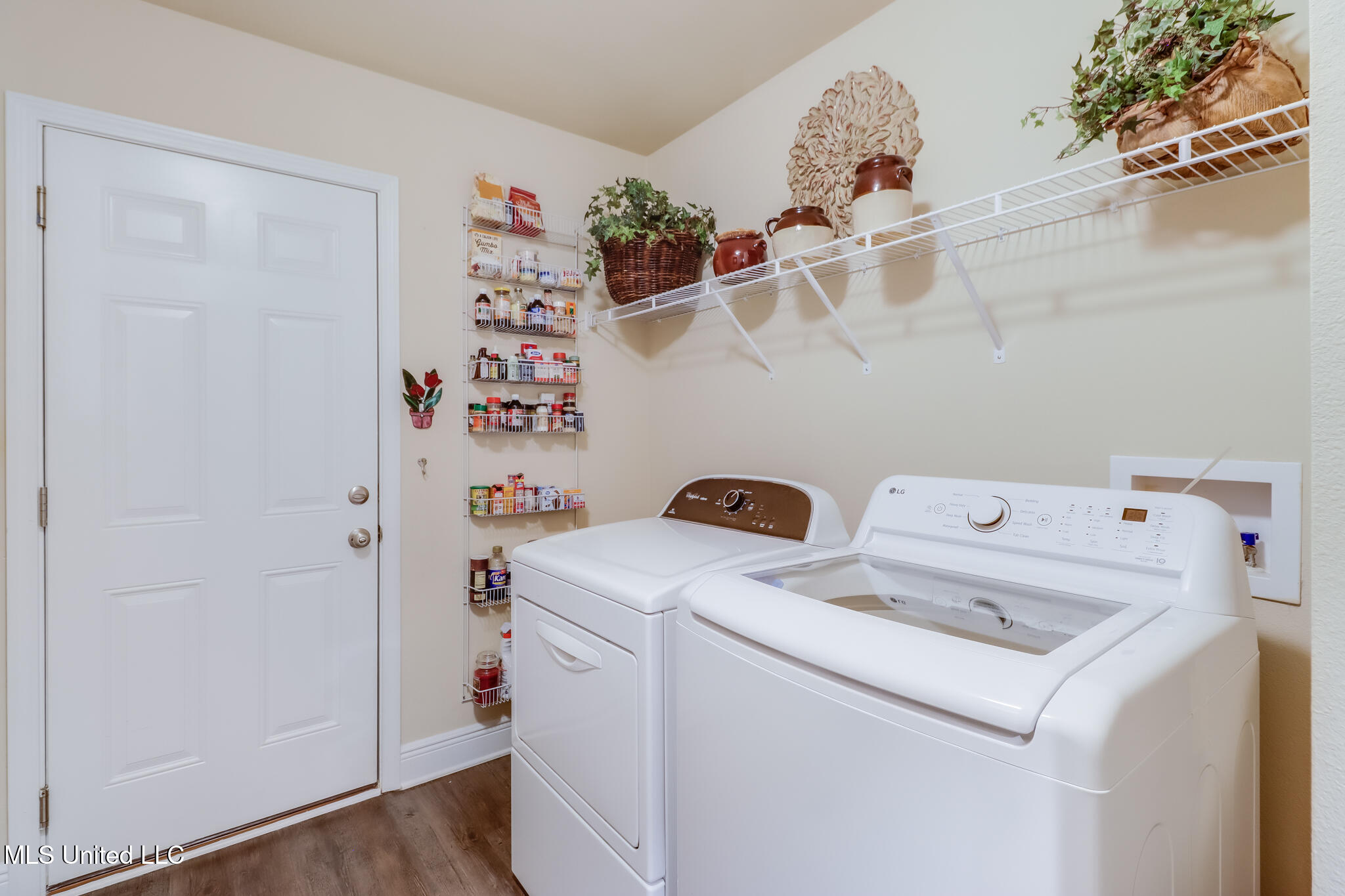 14920 North Swan Road Gulfport, MS 39503 - Photo 24 of 29 Photo Apr 11 2025, 11 47 08 AM