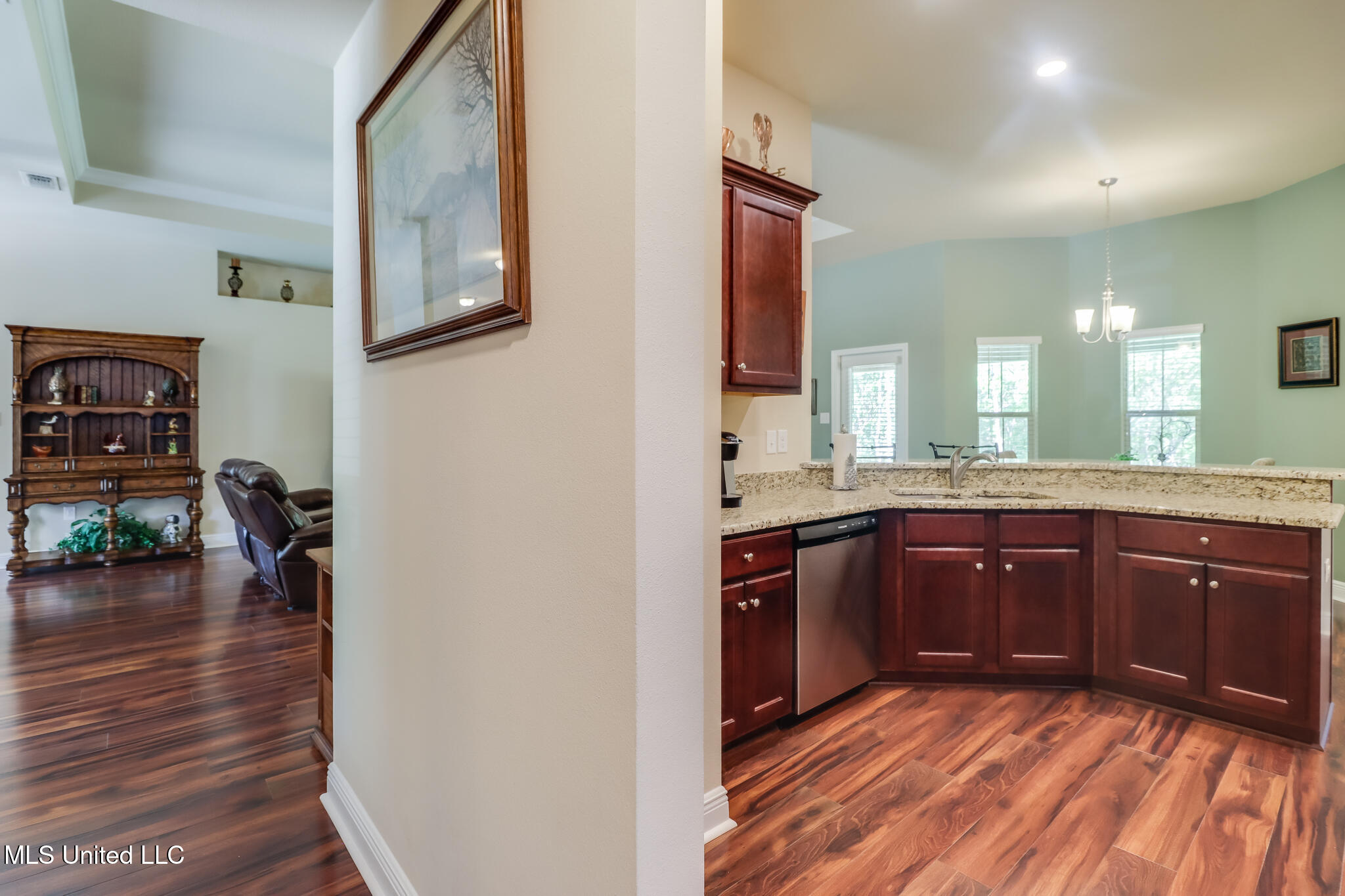 14920 North Swan Road Gulfport, MS 39503 - Photo 10 of 29 Photo Apr 11 2025, 11 46 54 AM (2)