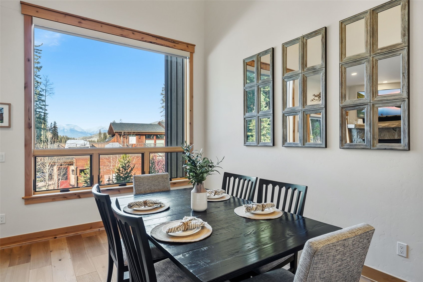 736 Independence Road, Unit 4B Keystone, CO 80435 - Photo 4 of 39 Gallery Image 4
