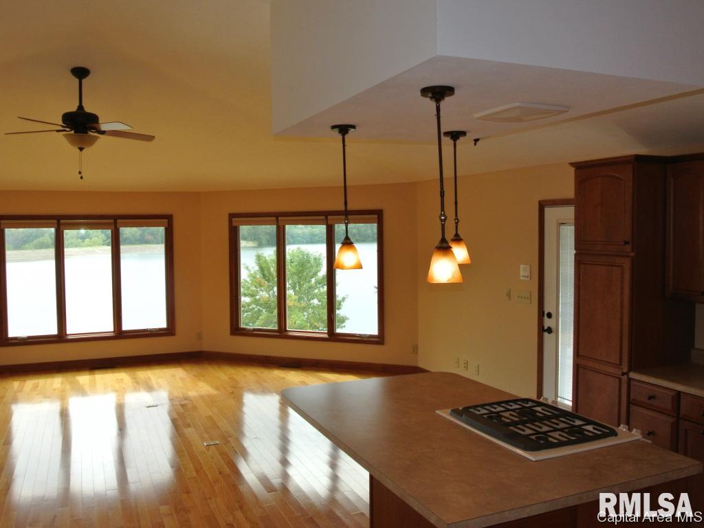 12 Apple Loop Petersburg, IL 62675 - Photo 22 of 32 Gallery Image 22