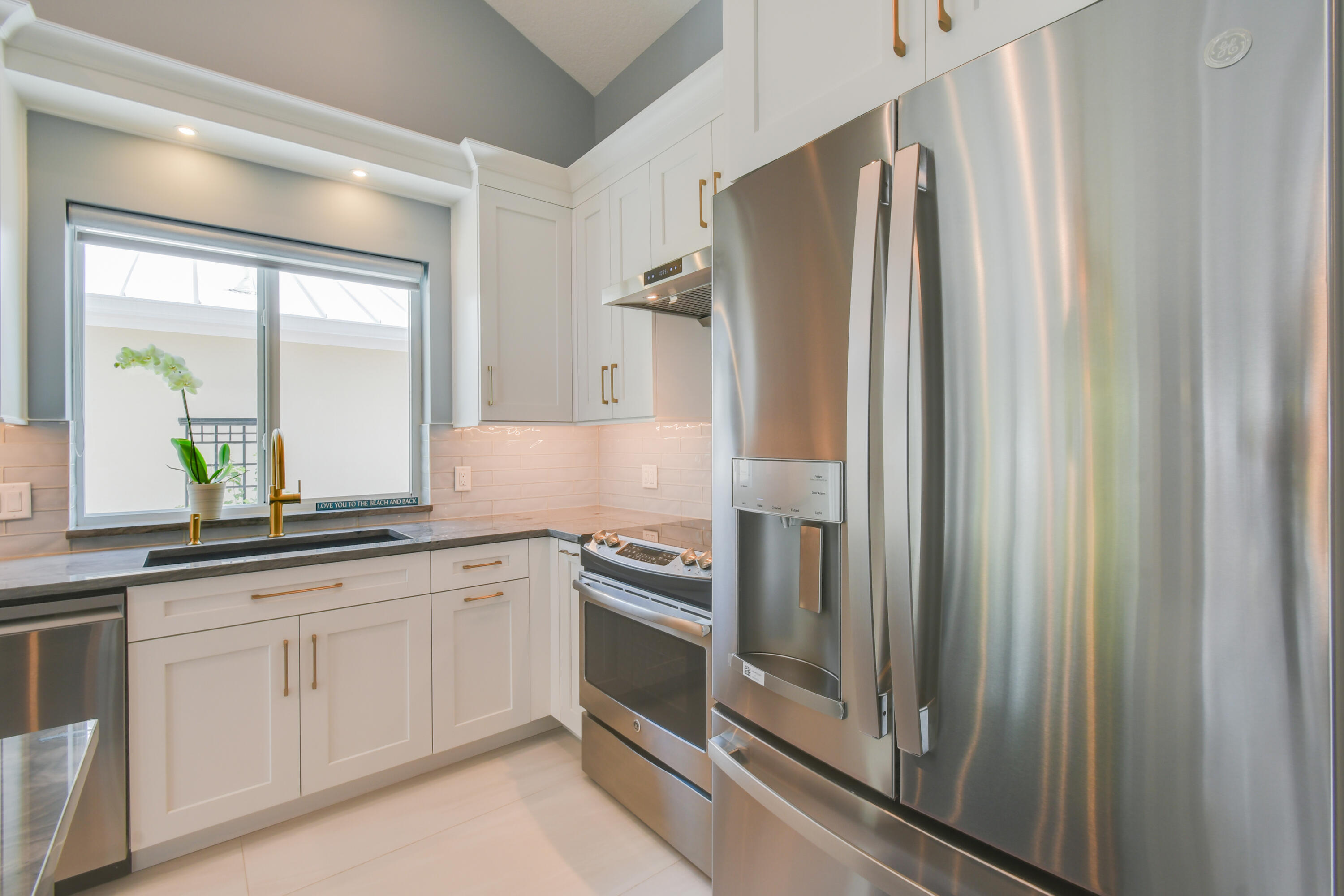 438 River Edge Road Jupiter, FL 33477 - Photo 22 of 80 Kitchen2