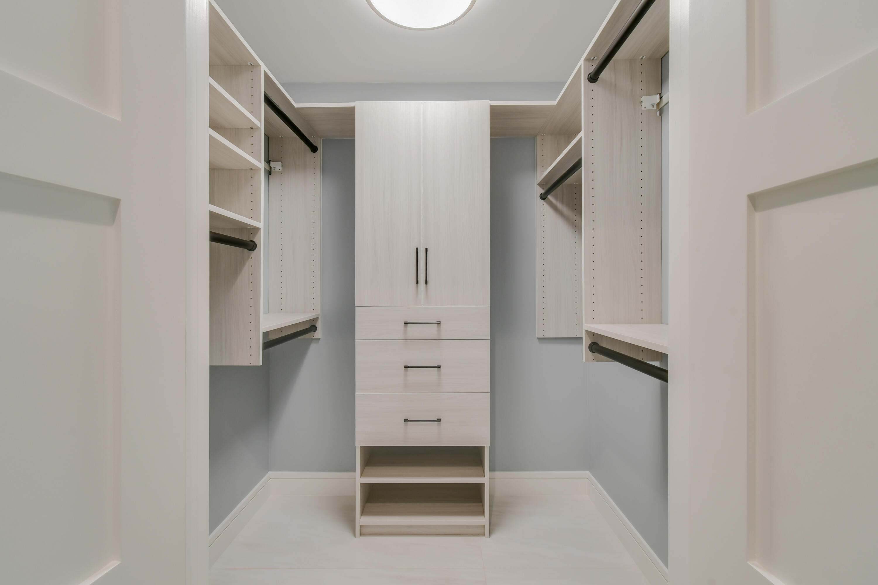 438 River Edge Road Jupiter, FL 33477 - Photo 30 of 80 Custom Walk-In in Master