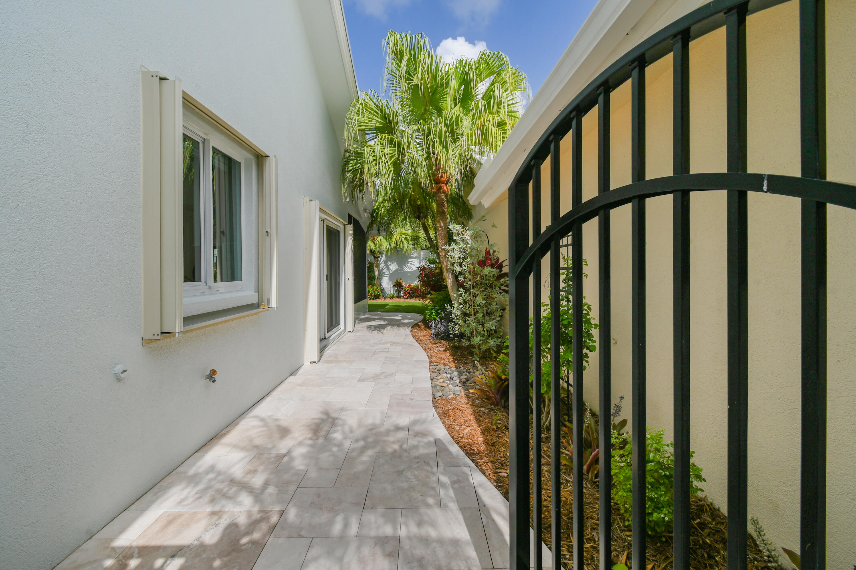 438 River Edge Road Jupiter, FL 33477 - Photo 57 of 80 Pavers to back yard