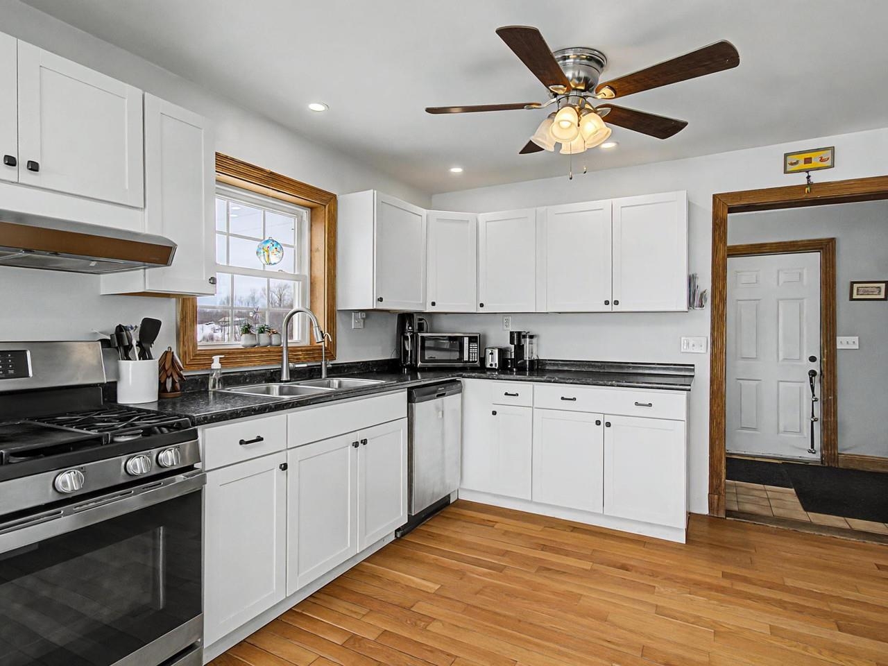 802 Alburg Springs Road Alburgh, VT 05440 - Photo 19 of 60 Gallery Image 19