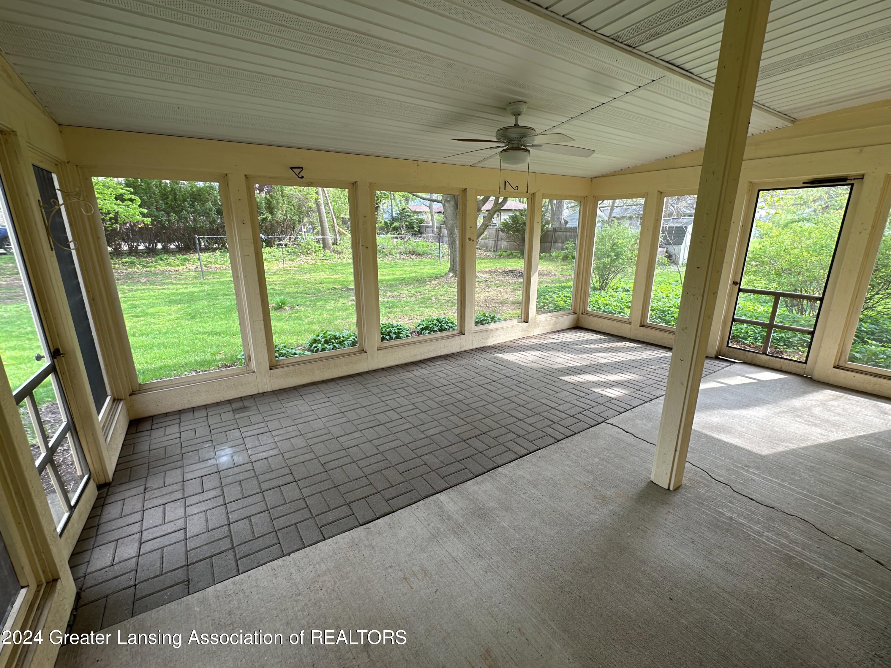 1551 Sherbrook Road Lansing, MI 48906 - Photo 19 of 33 IMG_6099