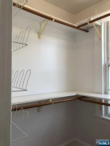 $2,250 | 566 2nd Street, Unit 2, Carlstadt, NJ 07072