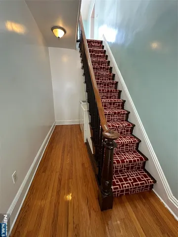 $2,250 | 566 2nd Street, Unit 2, Carlstadt, NJ 07072