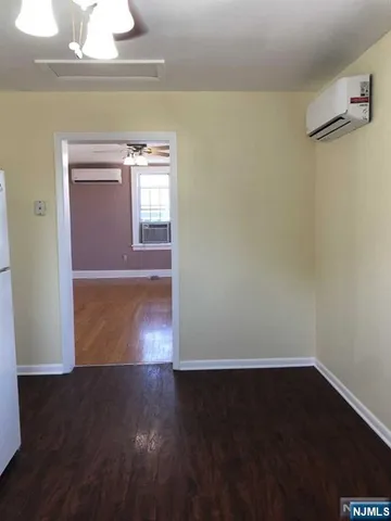 $2,250 | 566 2nd Street, Unit 2, Carlstadt, NJ 07072