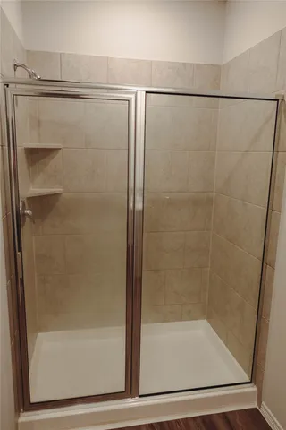 $2,200 | 26202 Emory Hollow Drive, Tomball, TX 77375