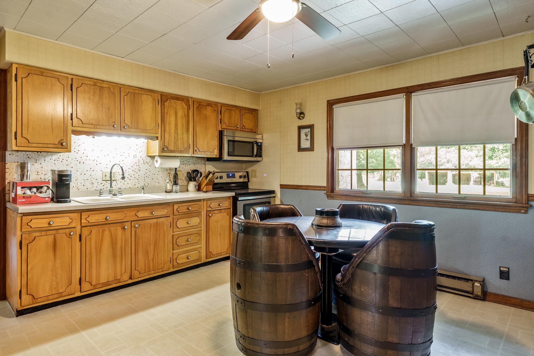 530 Kelly Road Caledonia, IL 61011 - Photo 43 of 65
