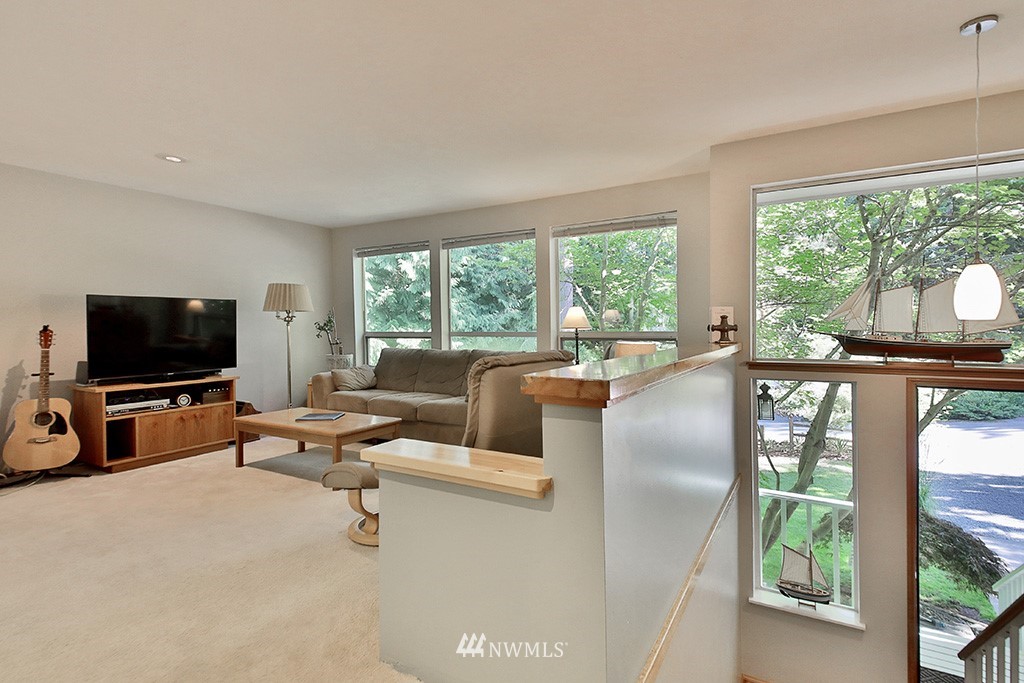 2868 Hi Crest Road Langley, WA 98260 - Photo 5 of 24 Gallery Image 5