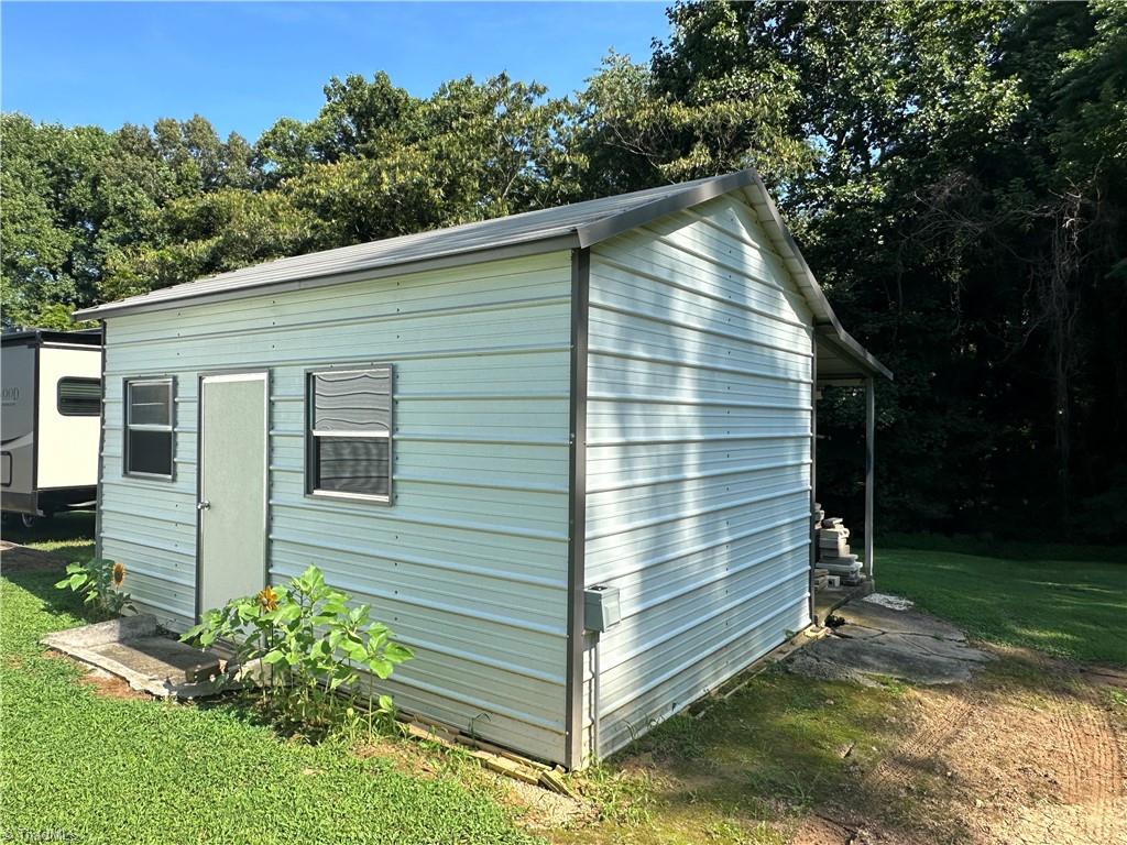 119 Cedarbrook Road Jonesville, NC 28642 - Photo 41 of 50 Gallery Image 41