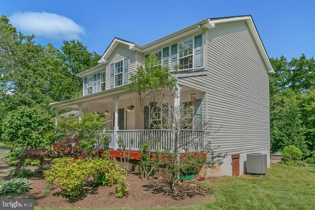 9371 Springs Road Warrenton, VA 20186 - Photo 2 of 45 Gallery Image 2
