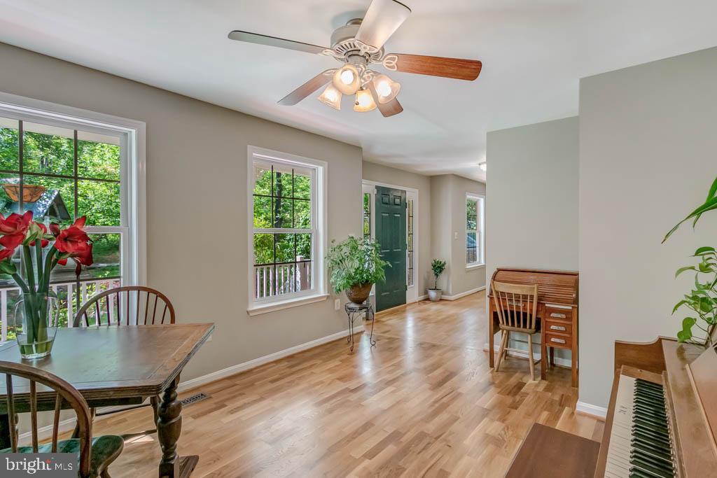 9371 Springs Road Warrenton, VA 20186 - Photo 25 of 45 Gallery Image 25