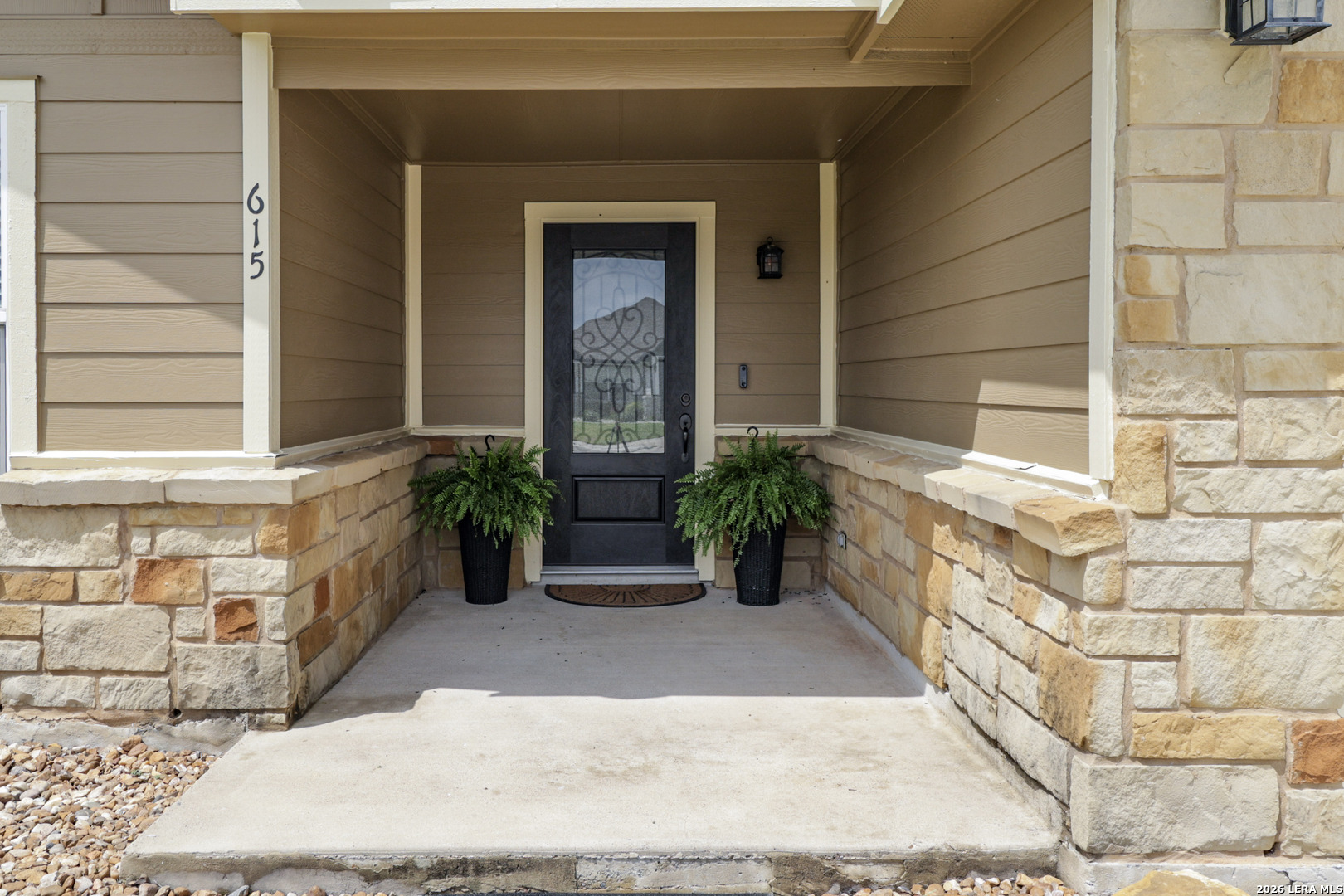 615 Cadena Loop Kenedy, TX 78119 - Photo 16 of 32