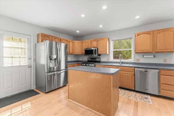 $399,000 | 16 Joseph Lane, Essex, VT 05452