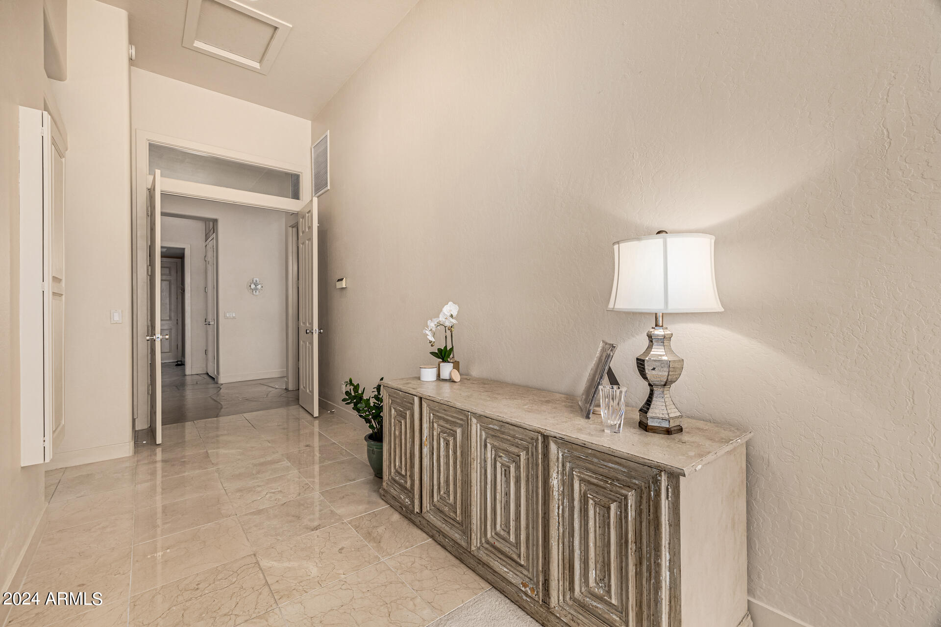 6437 North 28th Street Phoenix, AZ 85016 - Photo 26 of 53 a view of a livingroom with a sink