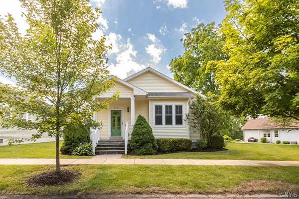 $334,900 | 209 Newbridge Street, Camillus, NY 13031