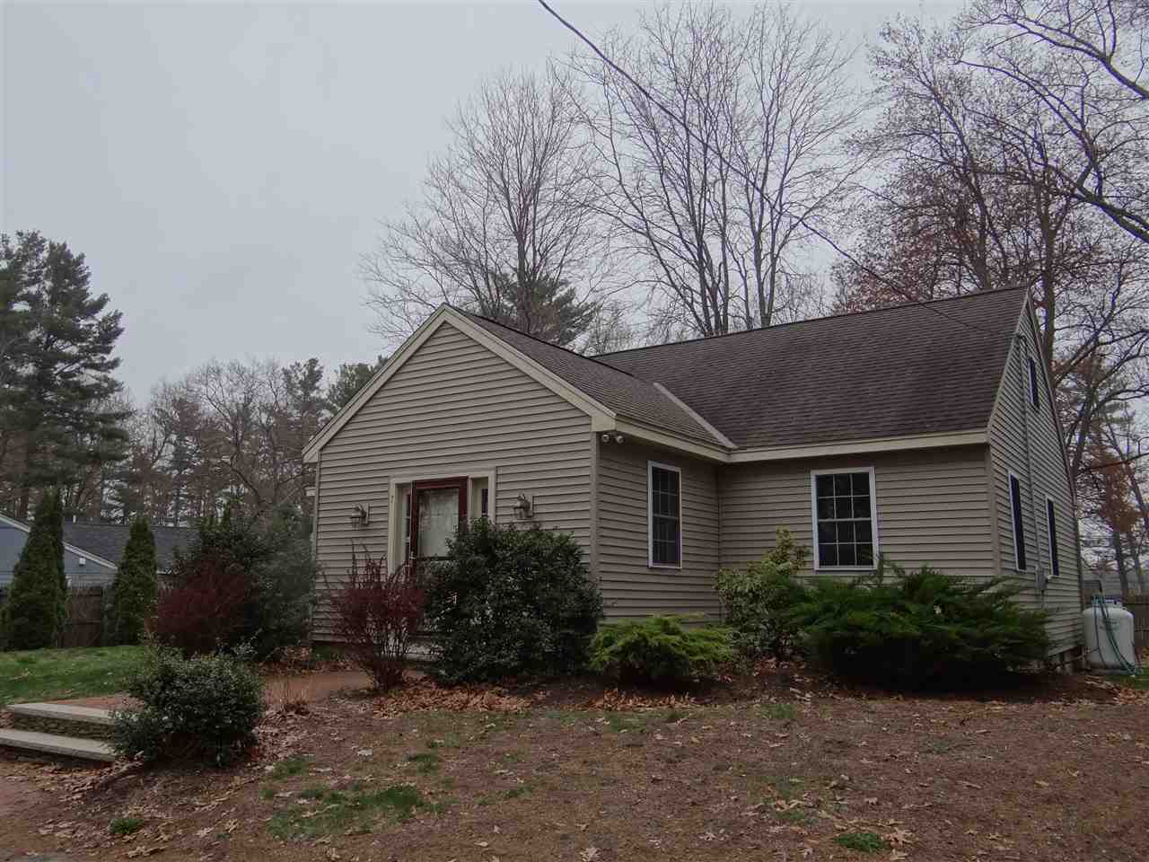 7 Penniman's Grove Road Kingston, NH 03848 - Photo 1 of 22 Gallery Image 1